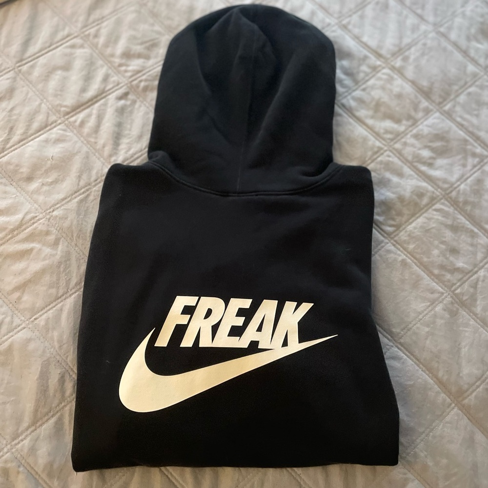 Men’s Nike “Freak” Pullover Hoodie
